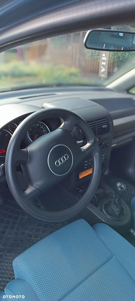 Audi A2 1.4 - 7