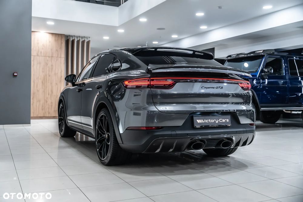Porsche Cayenne - 7