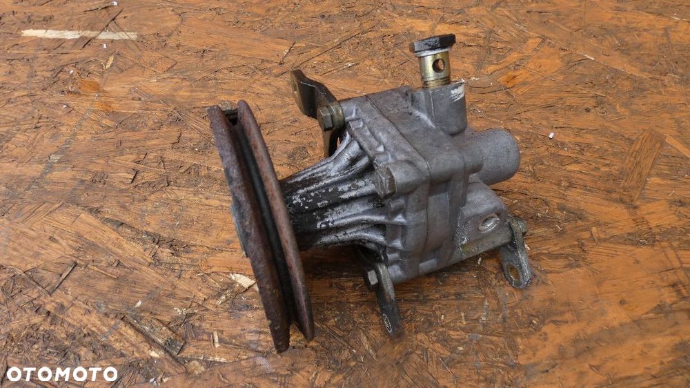 BMW e23 e24 e28 POMPA WSPOMAGANIA  7681955110 - 3