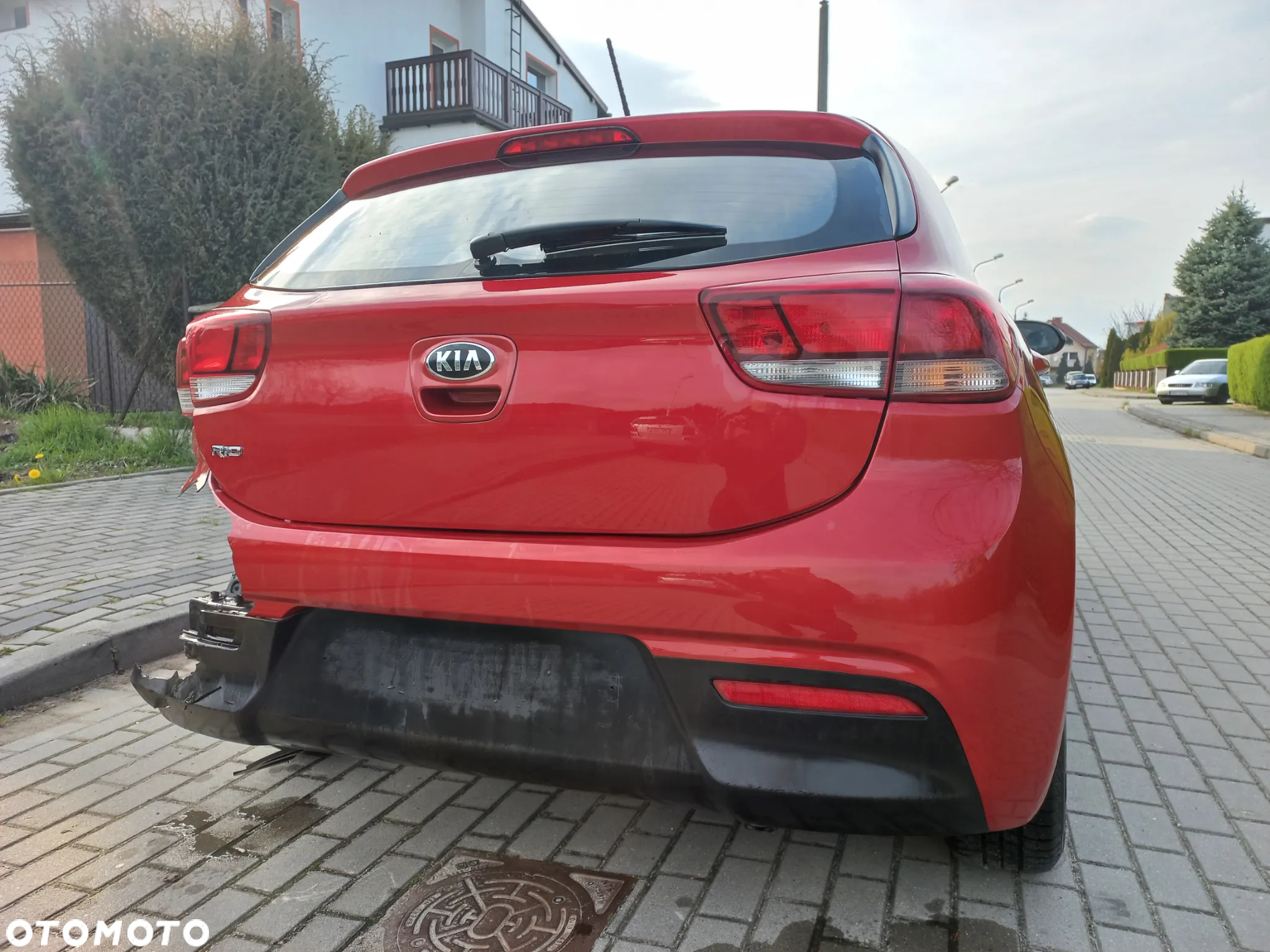 Kia Rio - 10