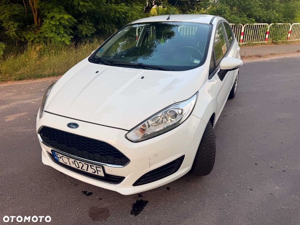 Ford Fiesta - 2