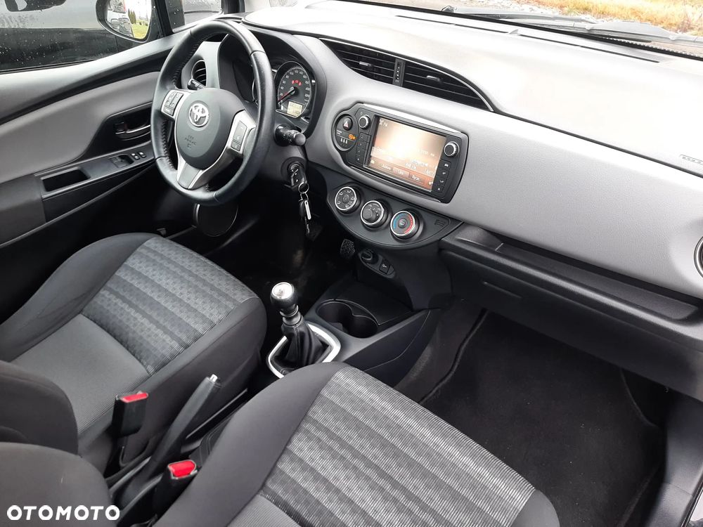 Toyota Yaris 1.33 VVT-i Edition - 3