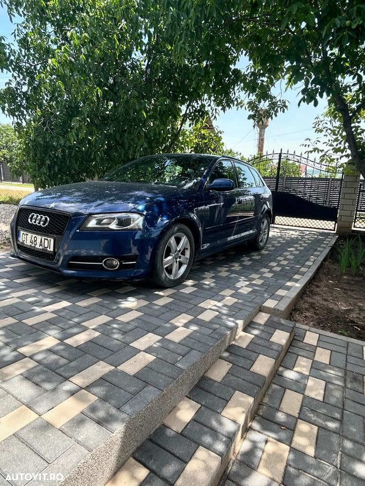 Audi A3 1.6 TDI Attraction - 9