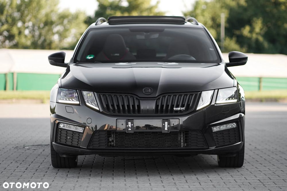 Skoda Octavia 2.0 TSI RS Challenge 245 DSG - 4