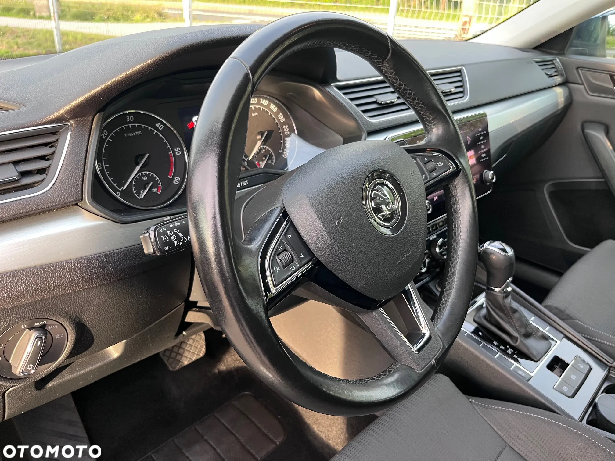 Skoda Superb 1.6 TDI Ambition DSG - 11