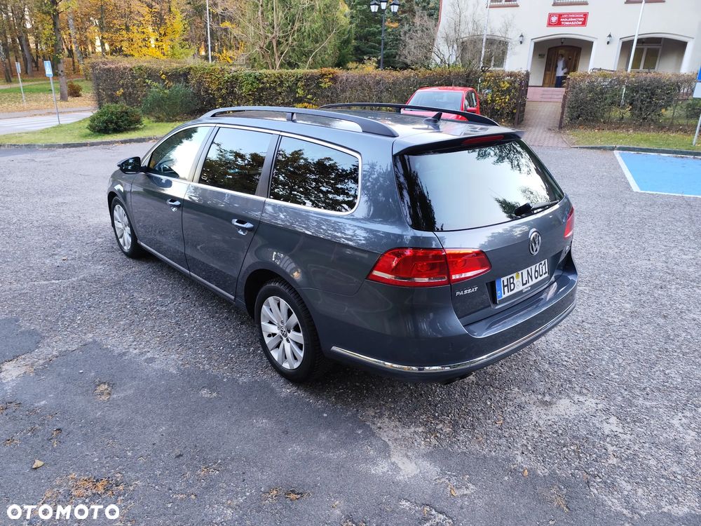 Volkswagen Passat 2.0 TDI Comfortline - 10
