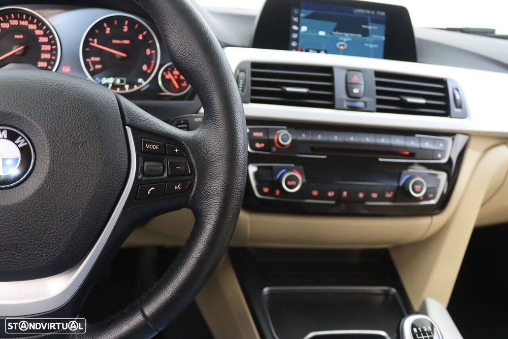 BMW 318 d Advantage - 11