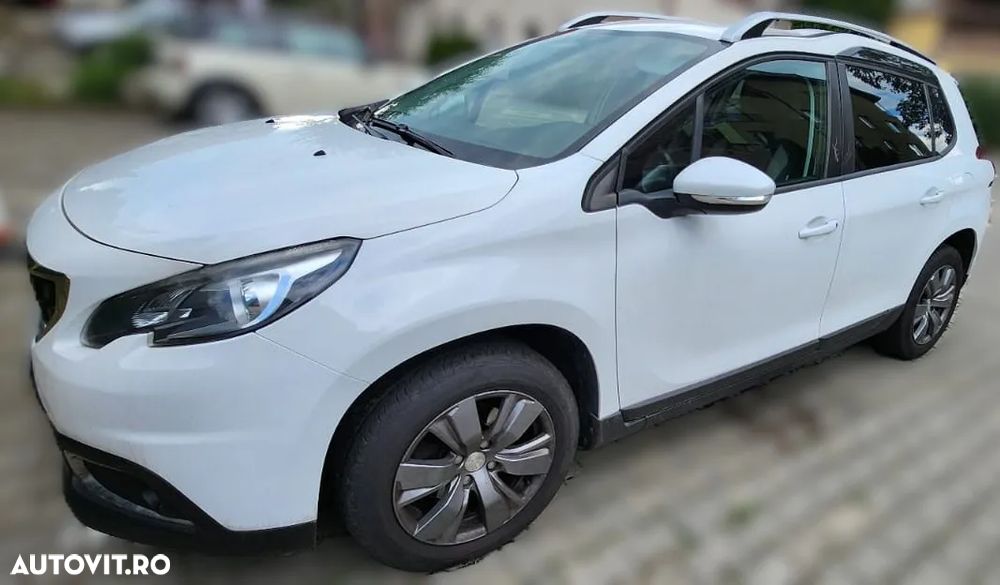 Peugeot 2008 - 4