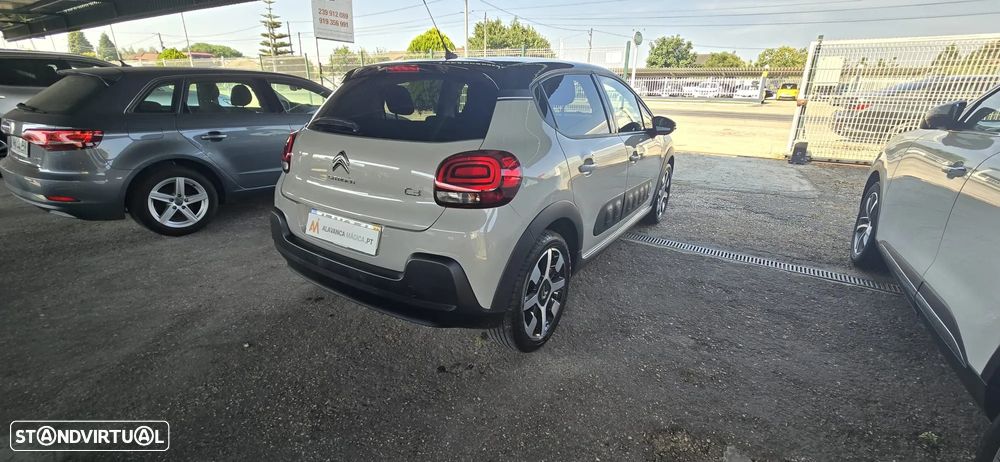 Citroën C3 1.2 PureTech Shine - 15
