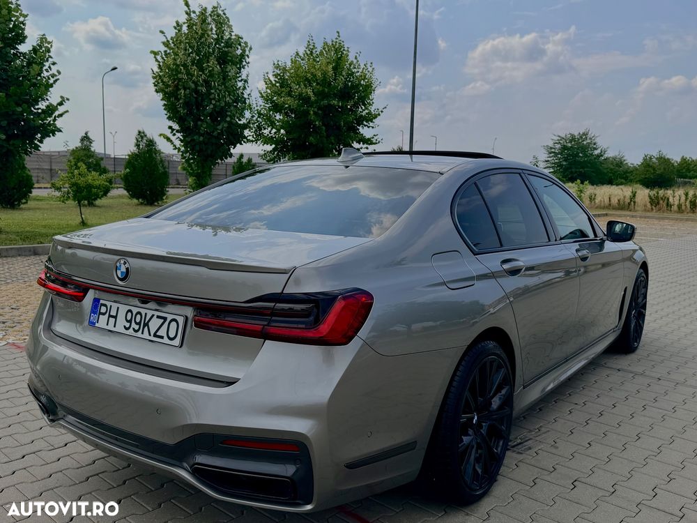 BMW Seria 7 - 12