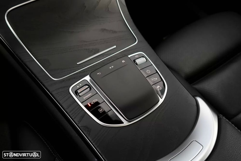 Mercedes-Benz GLC 300 e Coupé 4Matic - 11