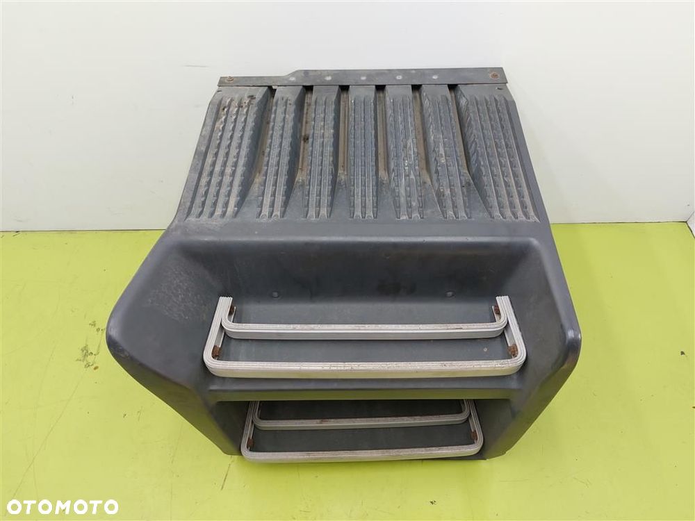 Pokrywa akumulatora STOPIEŃ Scania 4 R  R440 2004-2016R - 7
