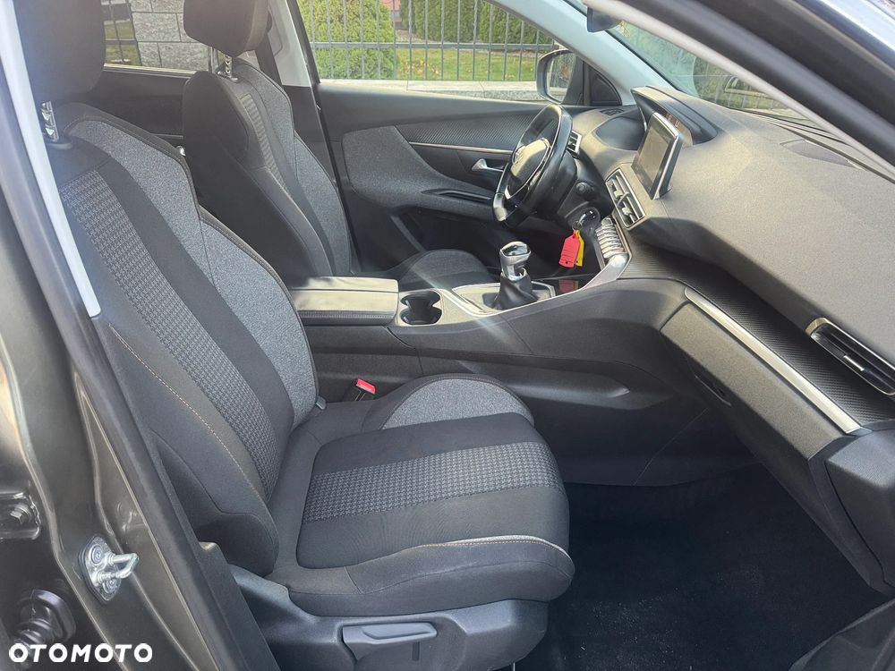 Peugeot 5008 1.2 PureTech Active Pack S&S - 10