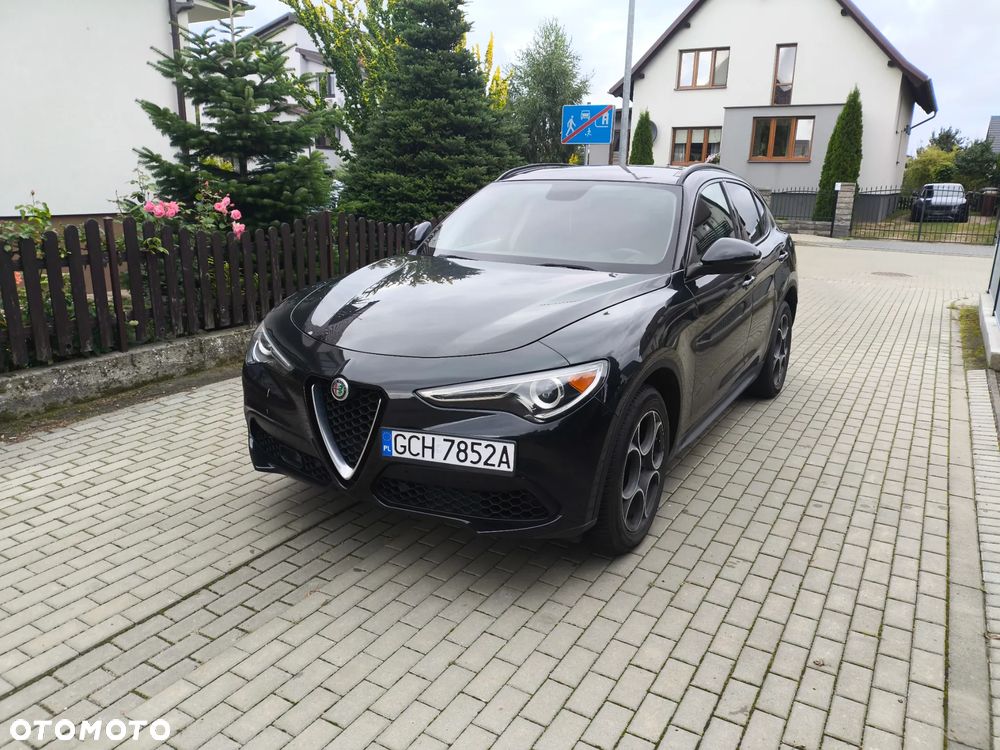 Alfa Romeo Stelvio 2.0 Turbo Executive Q4 - 4