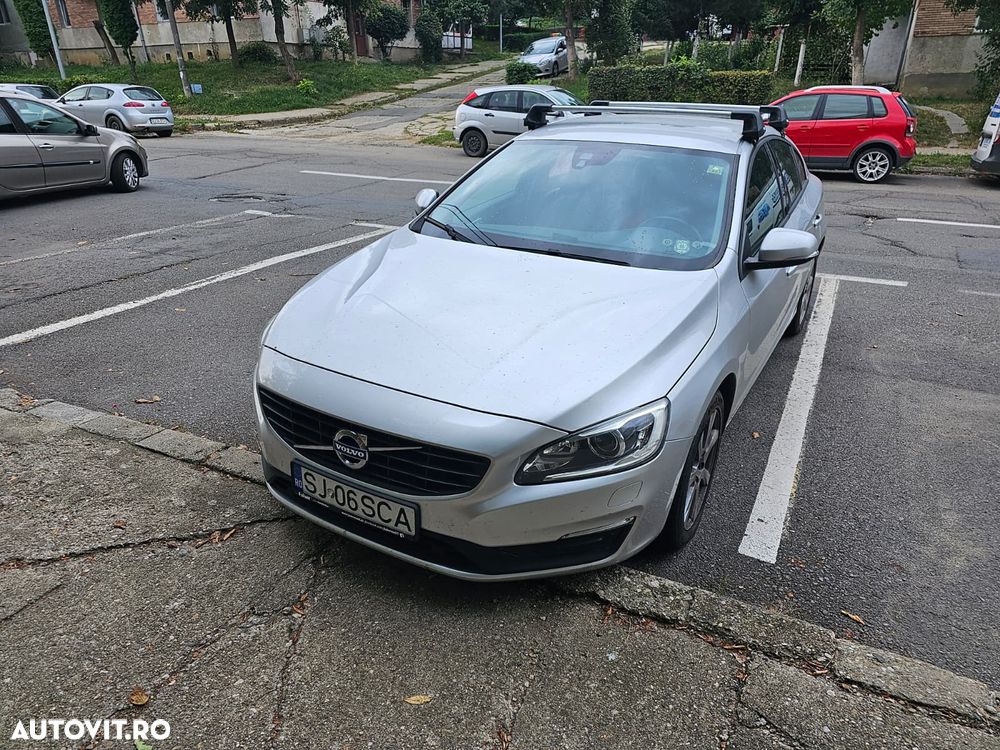 Volvo S60 D3 Geartronic Momentum - 1