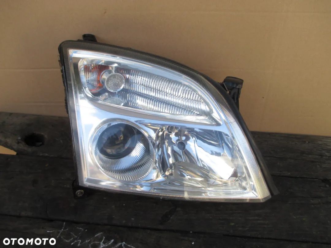 Lampa prawa OPEL VECTRA C HELLA XENON EUROPA - 1