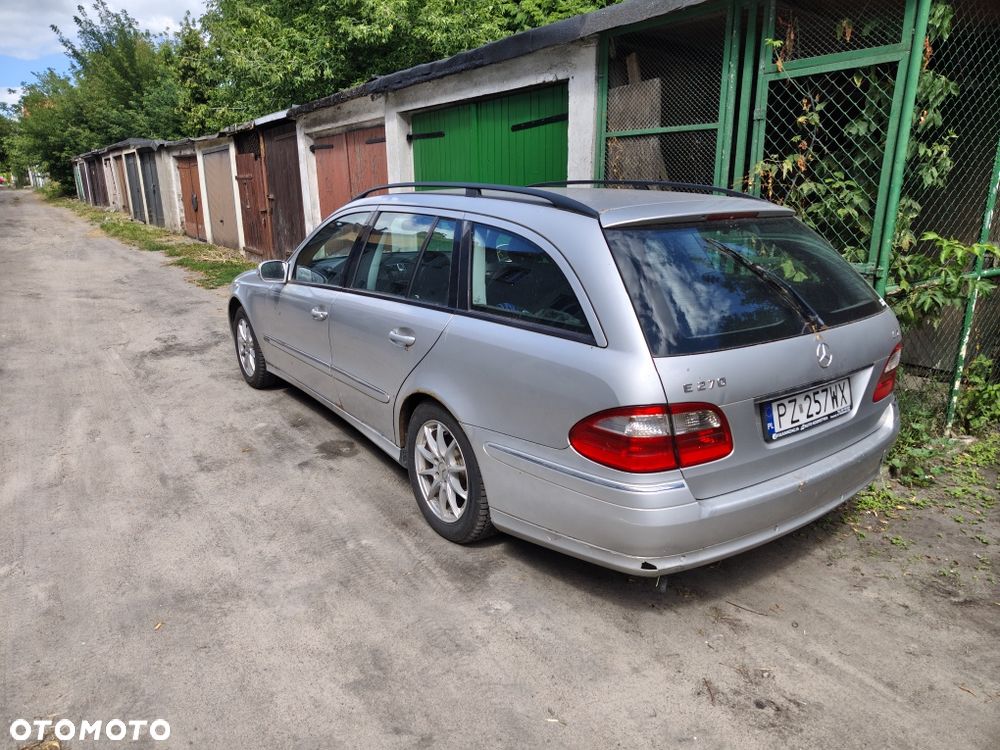 Mercedes-Benz Klasa E - 8