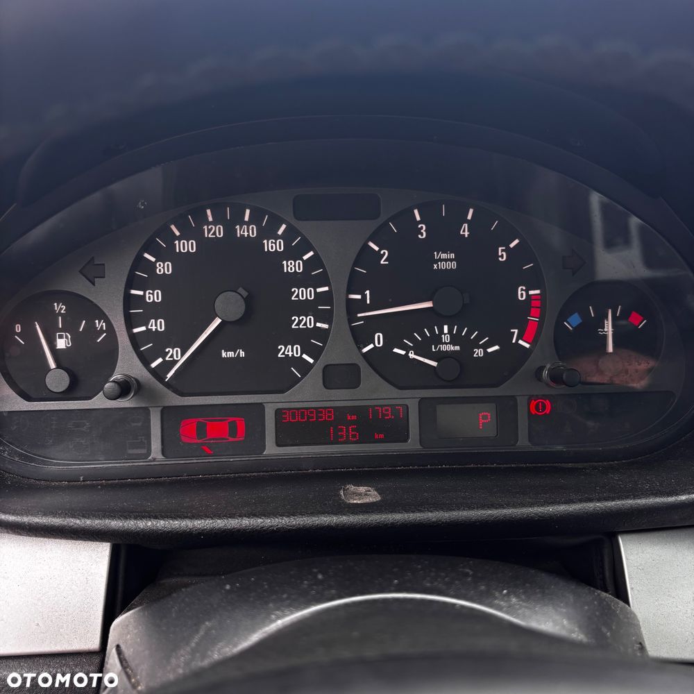 BMW Seria 3 - 13