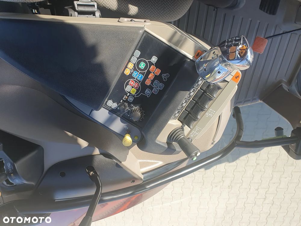 Case IH Maxxum 125 Multicontroller - 17