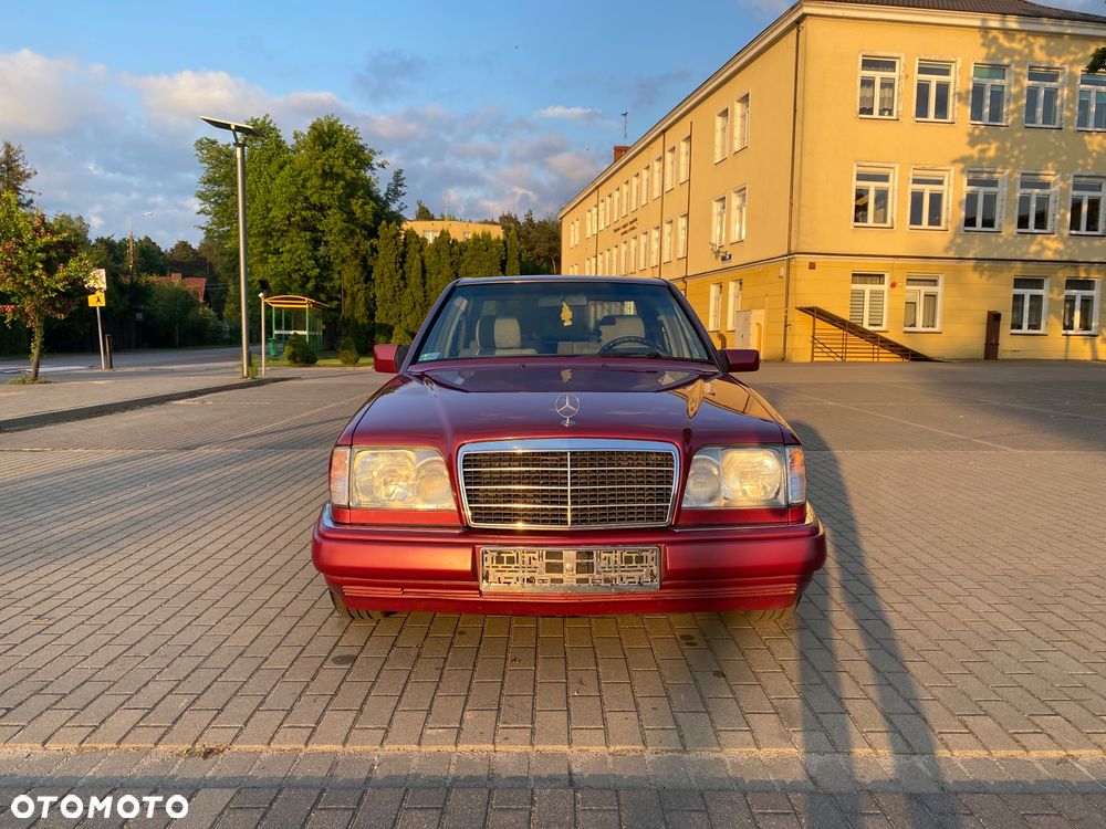 Mercedes-Benz Klasa E - 2
