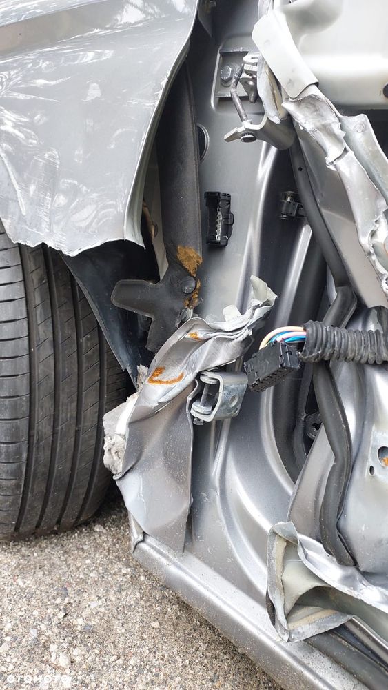 Peugeot 308 1.2 PureTech Allure Pack S&S EAT8 - 8