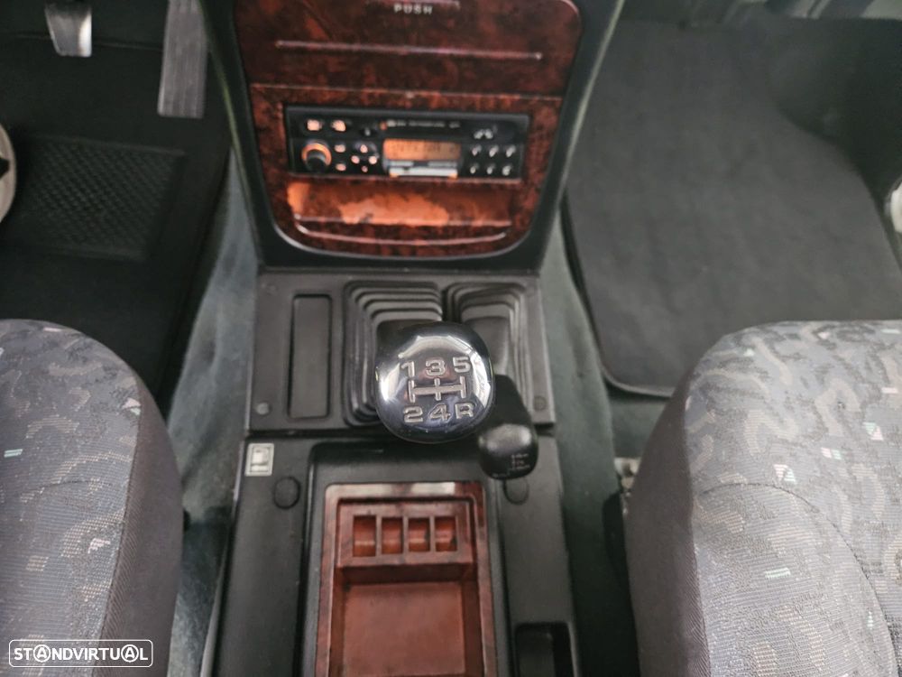 Hyundai Galloper - 18