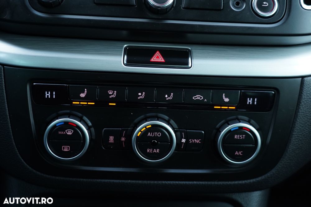 Volkswagen Sharan 2.0 TDI Blue Motion Highline - 19