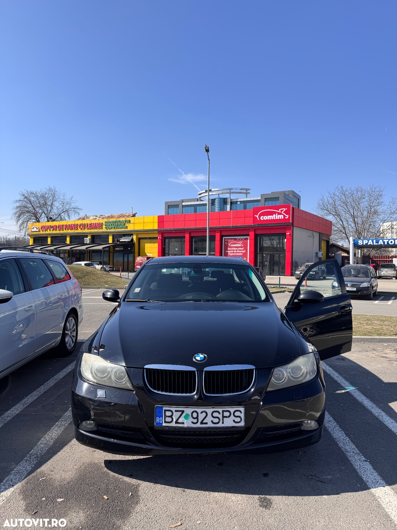 BMW Seria 3 320d - 4