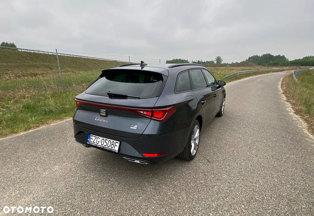 Seat Leon 1.4 e-Hybrid DSG FR - 11