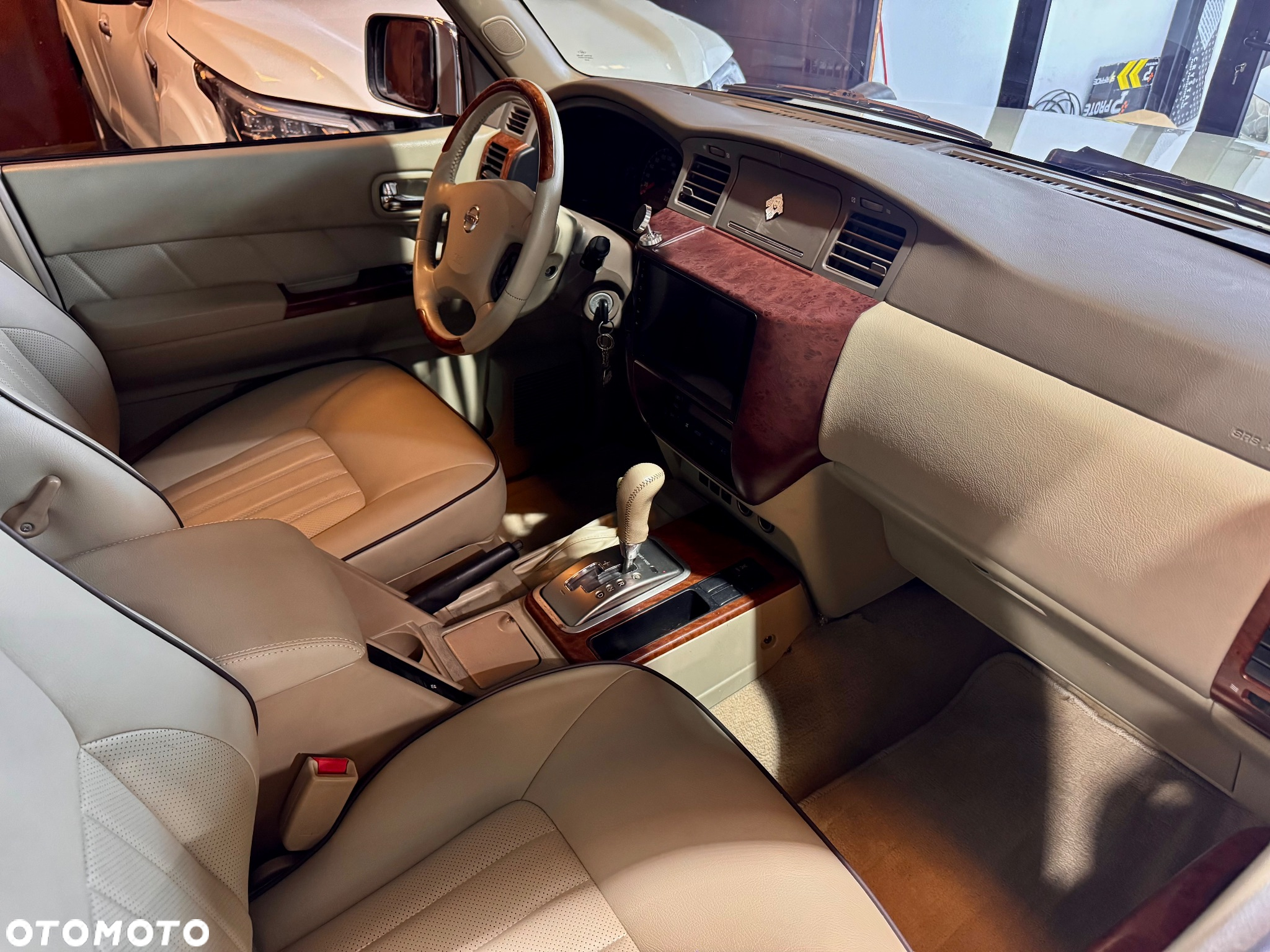 Nissan Patrol - 35