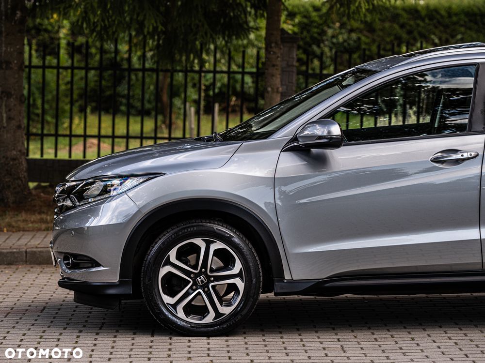 Honda HR-V 1.5 i-VTEC CVT Executive - 11
