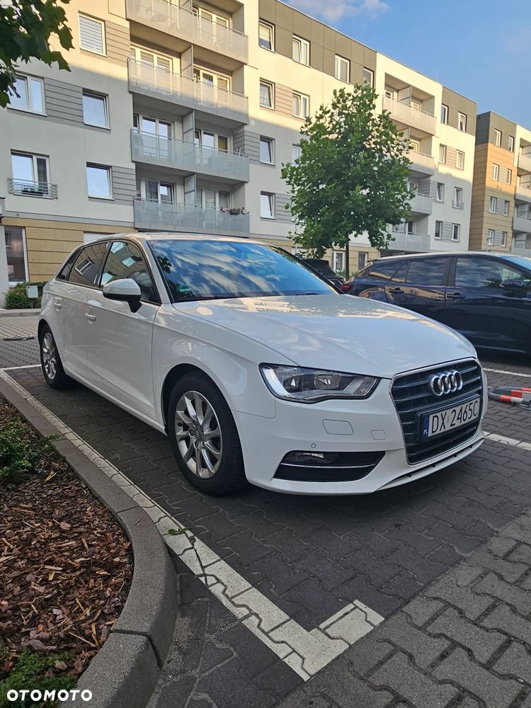 Audi A3 Sportback 2.0 TDI - 2