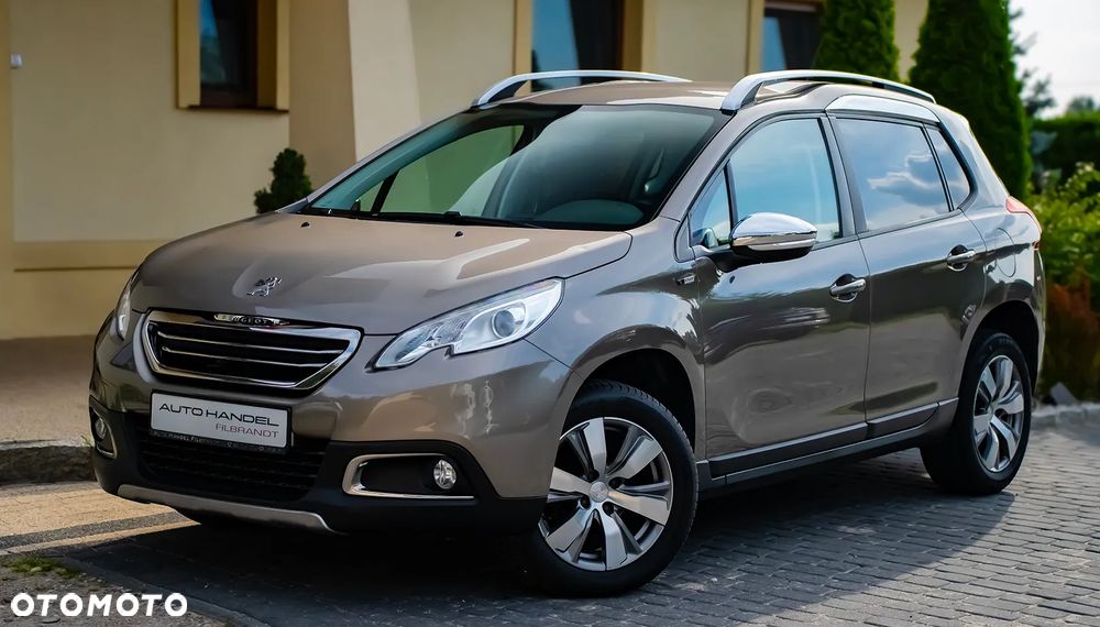 Peugeot 2008 BlueHDi 100 STOP & START Style - 11