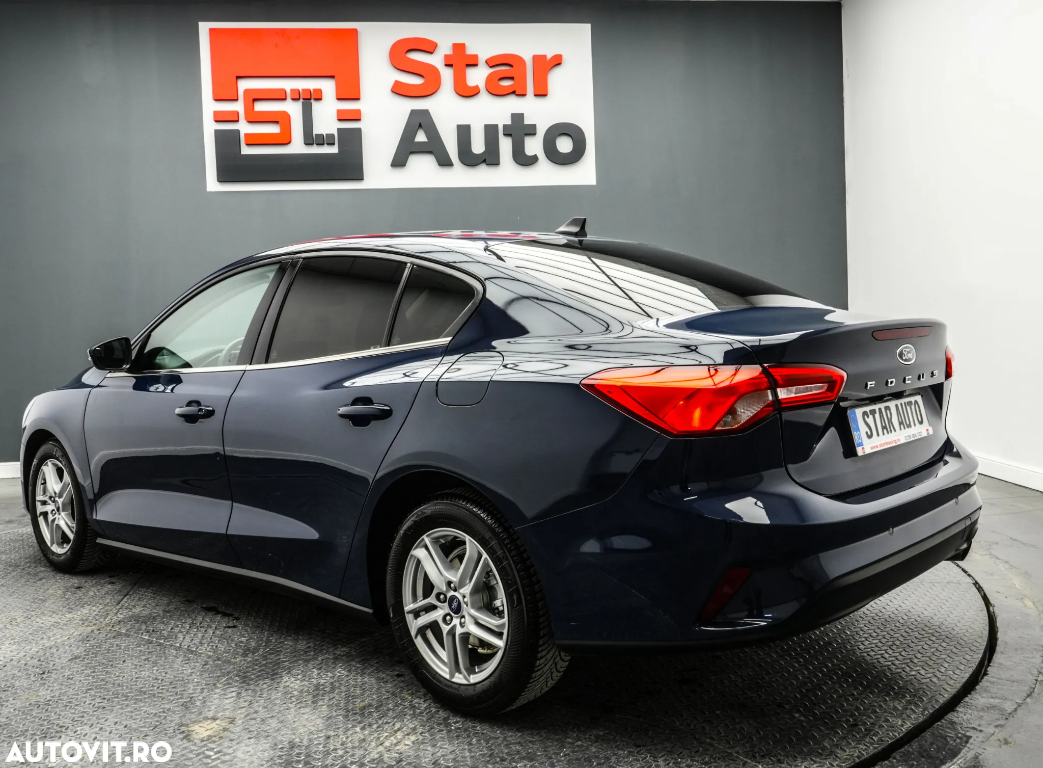 Ford Focus 1.0 EcoBoost Titanium Business - 5