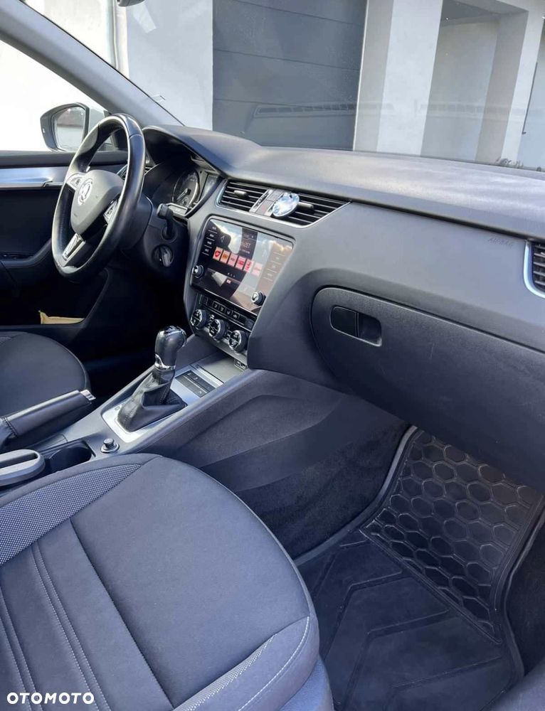 Skoda Octavia - 7
