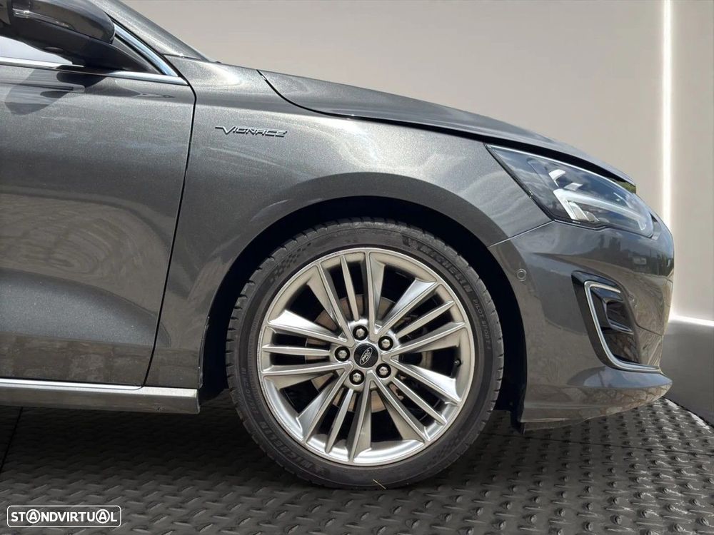 Ford Focus 1.5 EcoBoost Vignale — fotografia 22