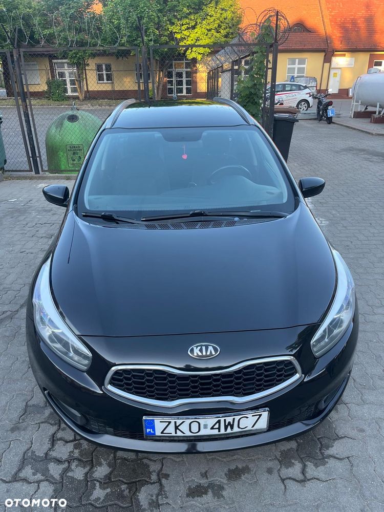 Kia Ceed 1.6 CRDi M - 17