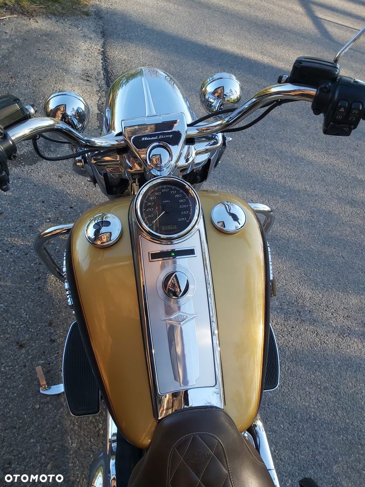 Harley-Davidson Touring Road King - 6