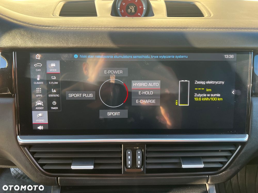 Porsche Cayenne E-Hybrid Tiptronic S Platinum Edition - 26