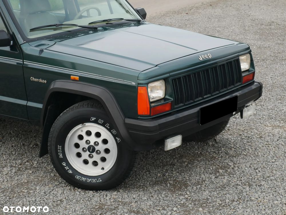 Jeep Cherokee 4.0 Limited - 11