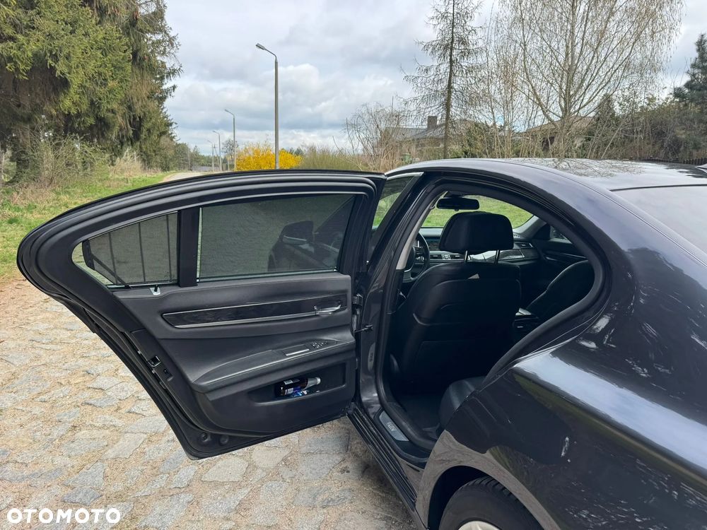 BMW Seria 7 730d xDrive - 19