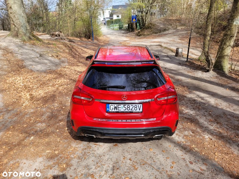 Mercedes-Benz GLA 250 4-Matic AMG Line - 7