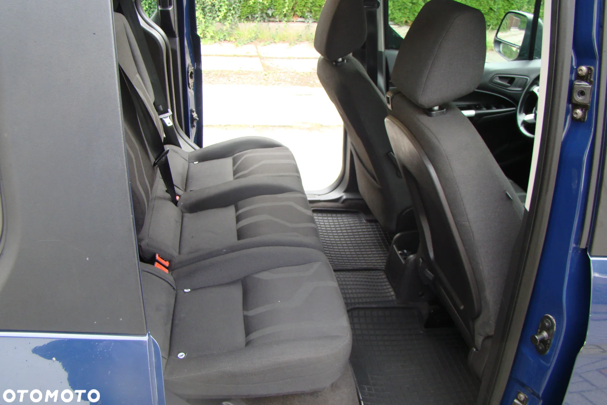 Ford Tourneo Connect - 16