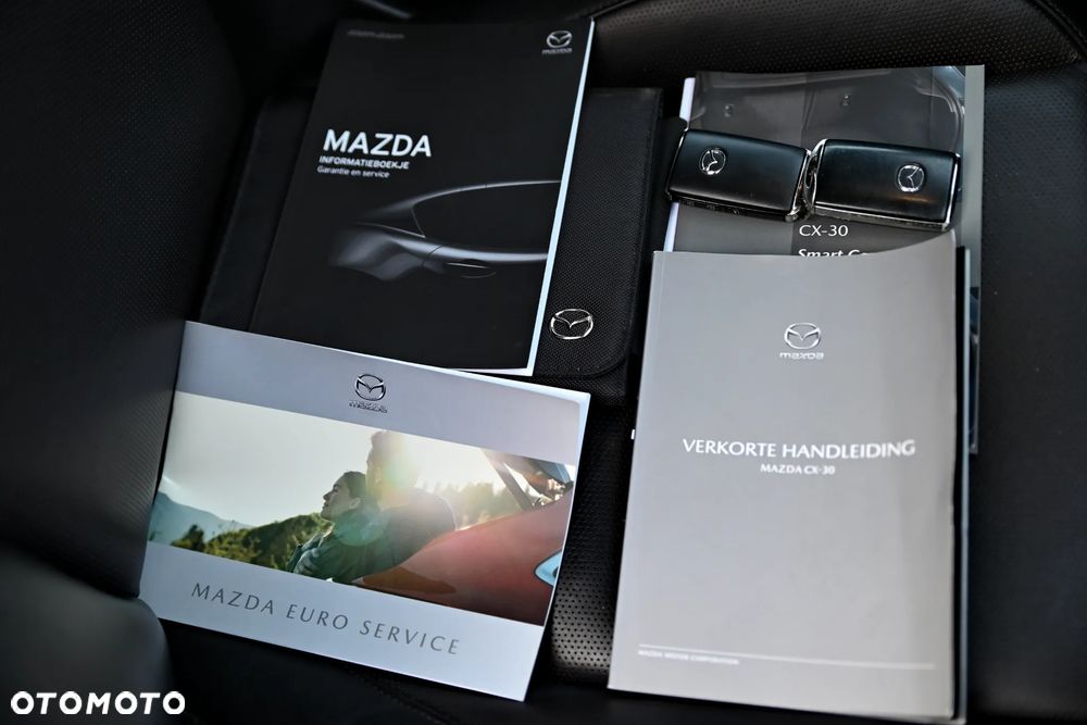 Mazda CX-30 e-SKYACTIV-X 2.0 M HYBRID DRIVE - 38