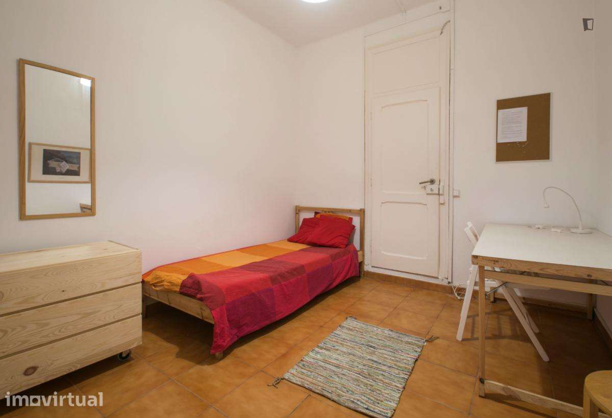 Quarto - localizado em Picoas Lisbon - Grande imagem: 3/15