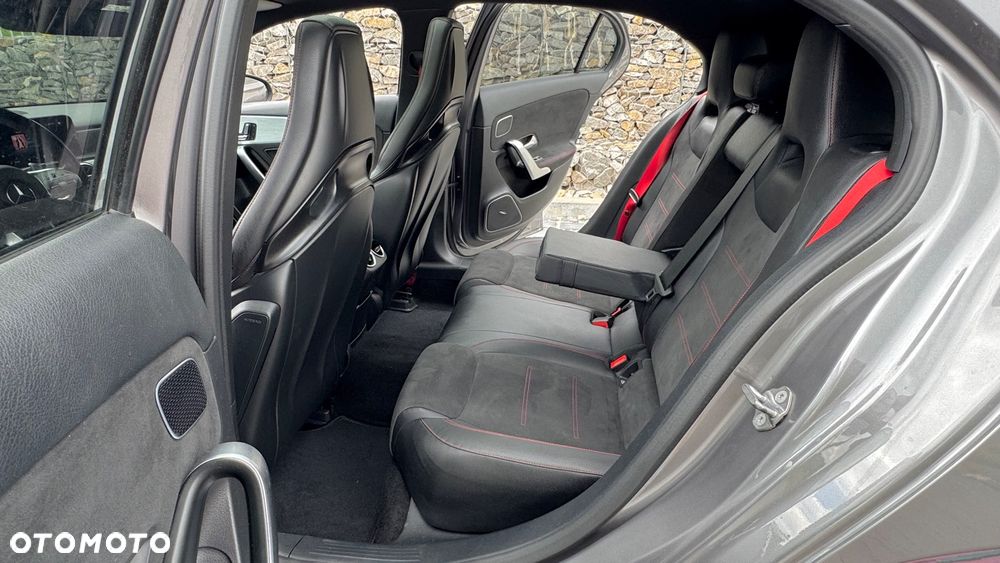 Mercedes-Benz Klasa A 45 S AMG 4-Matic 8G-DCT - 13