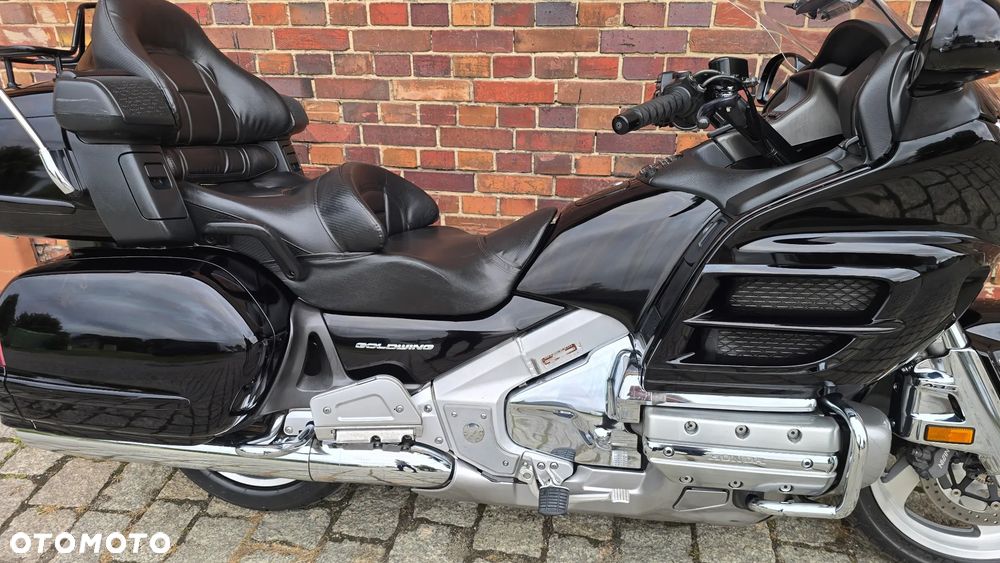 Honda GL - 23