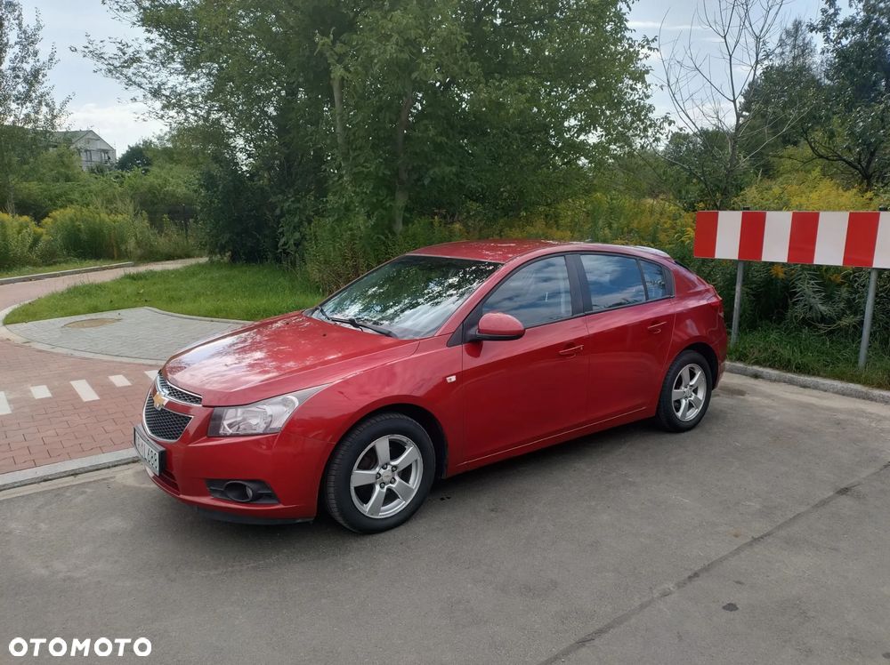Chevrolet Cruze 1.6 LT - 2