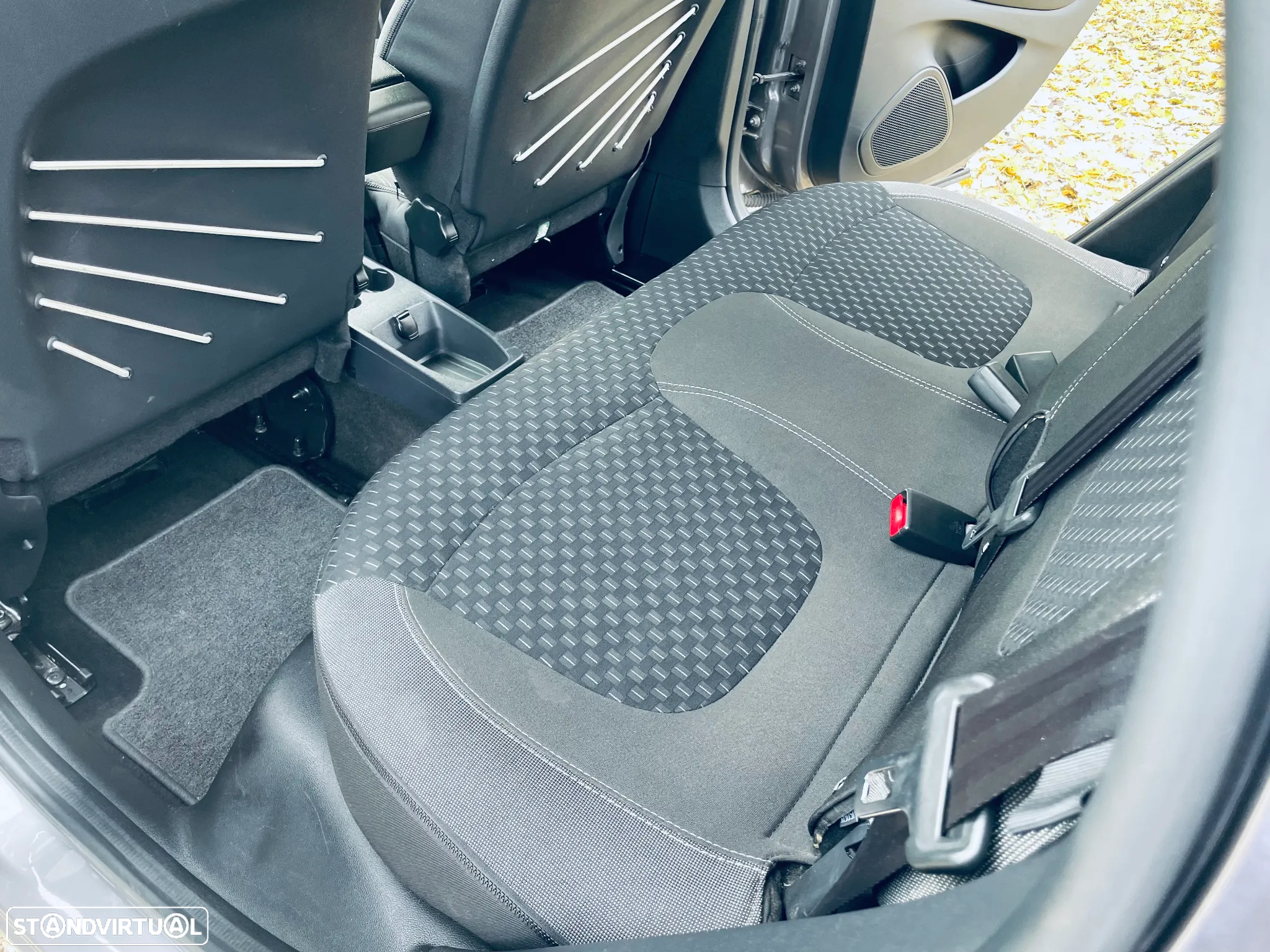 Renault Captur 1.5 dCi Exclusive C/Pneu - 7
