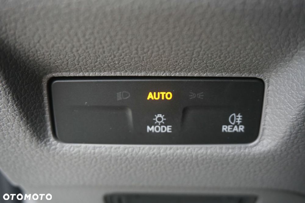 Volkswagen CRAFTER - 21